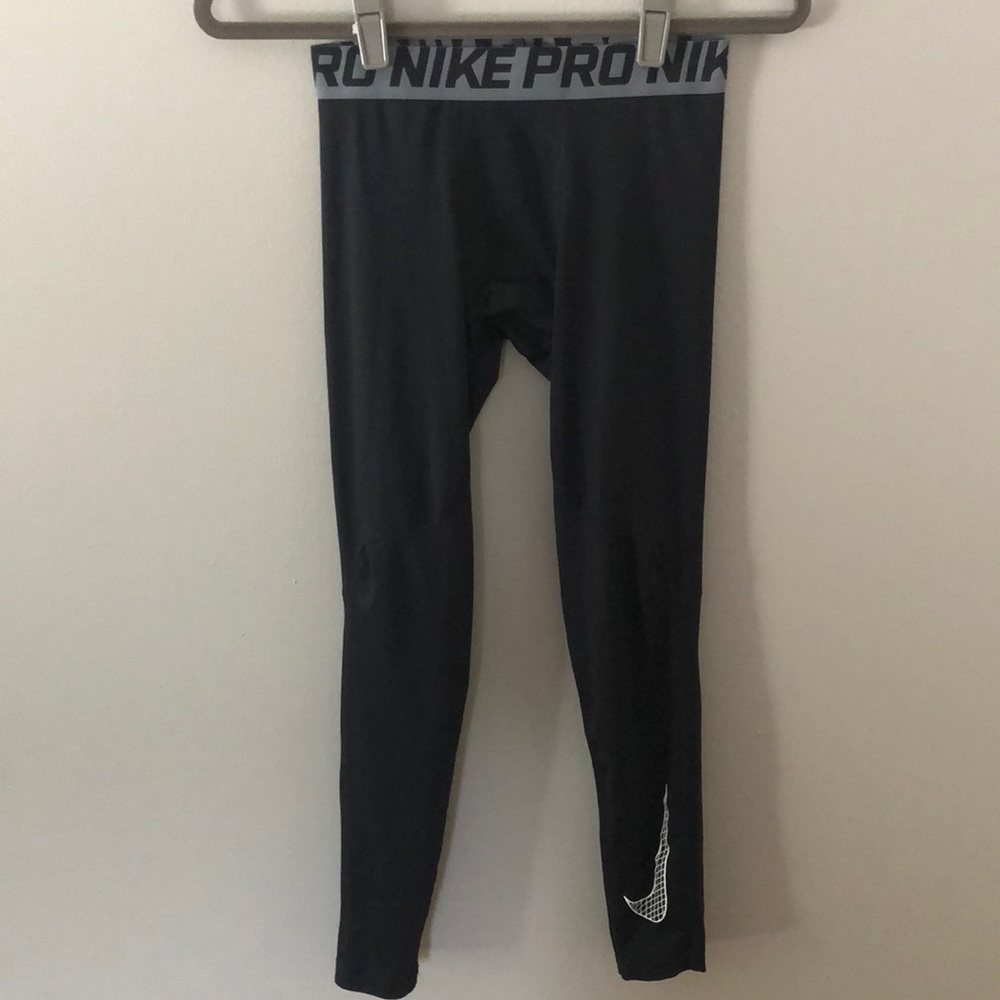Boys Nike Pro Dri Fit tights size L